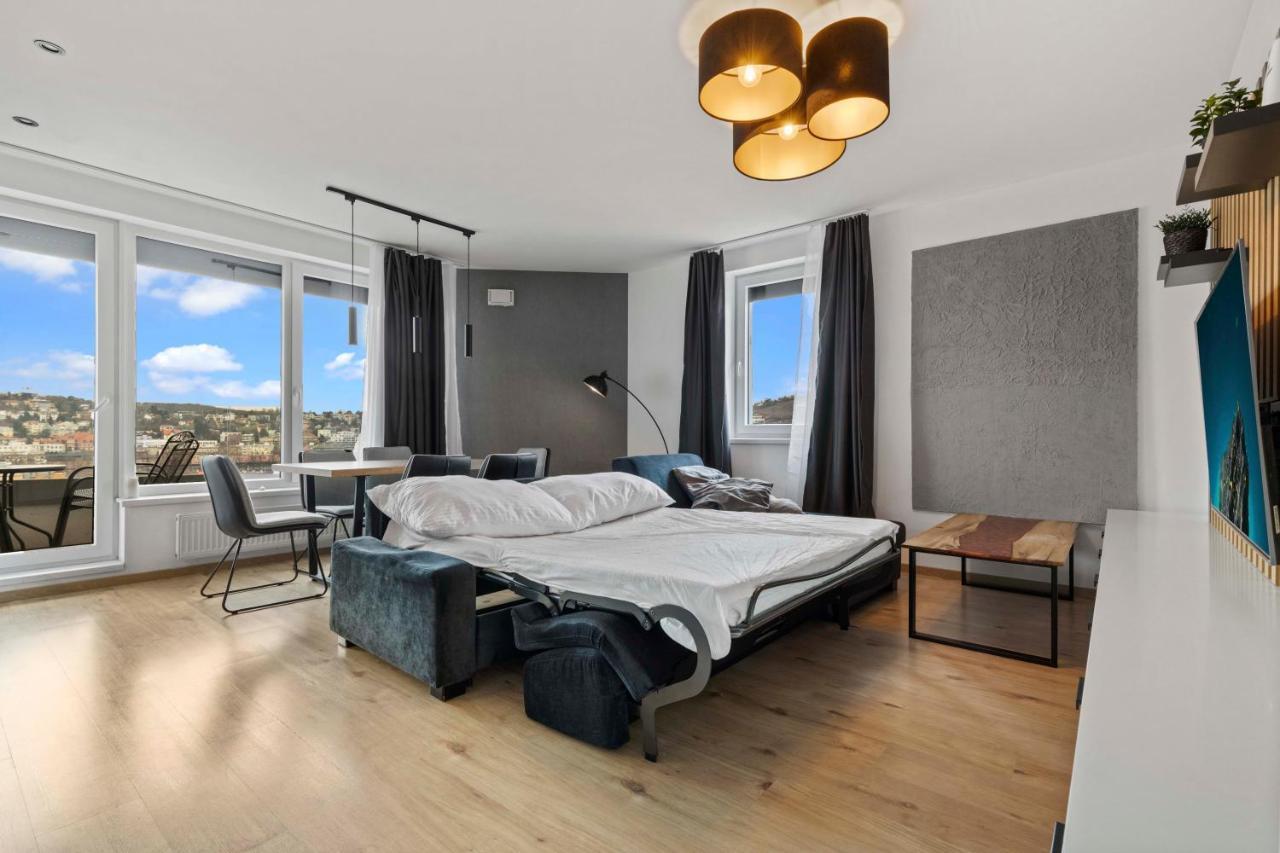 Lam Premiere - Ac - Awesome View In Bratislava Apartamento Exterior foto