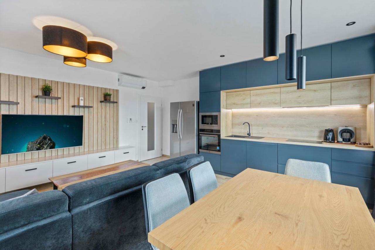 Lam Premiere - Ac - Awesome View In Bratislava Apartamento Exterior foto