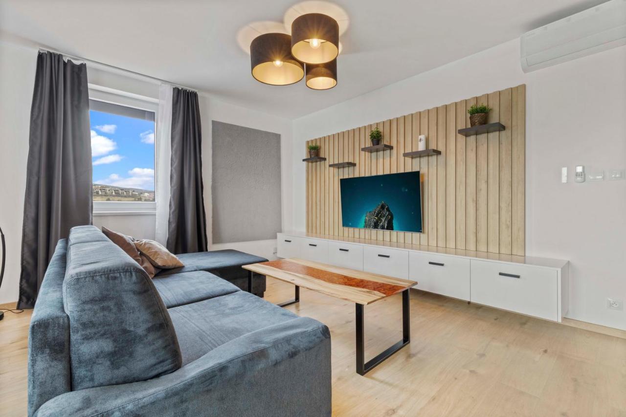 Lam Premiere - Ac - Awesome View In Bratislava Apartamento Exterior foto
