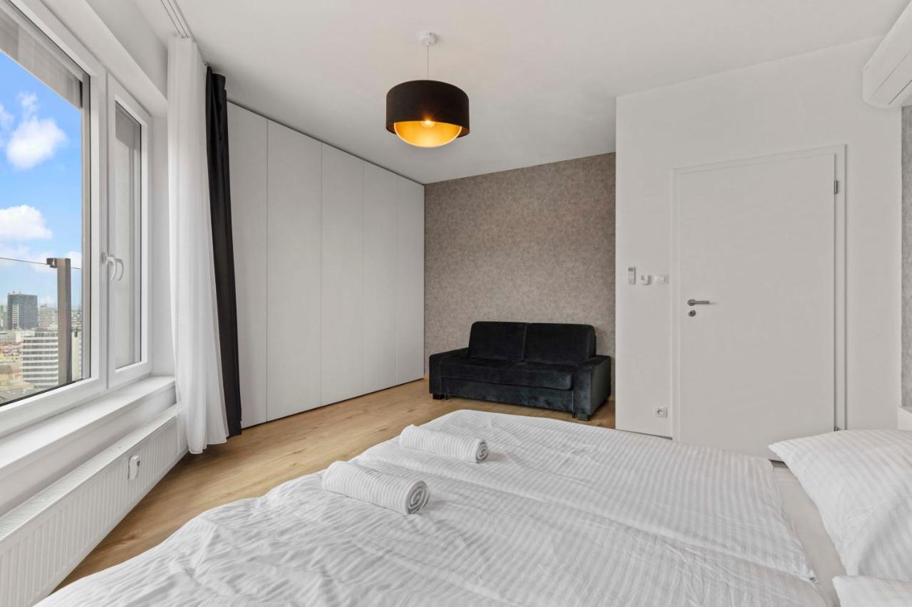 Lam Premiere - Ac - Awesome View In Bratislava Apartamento Exterior foto