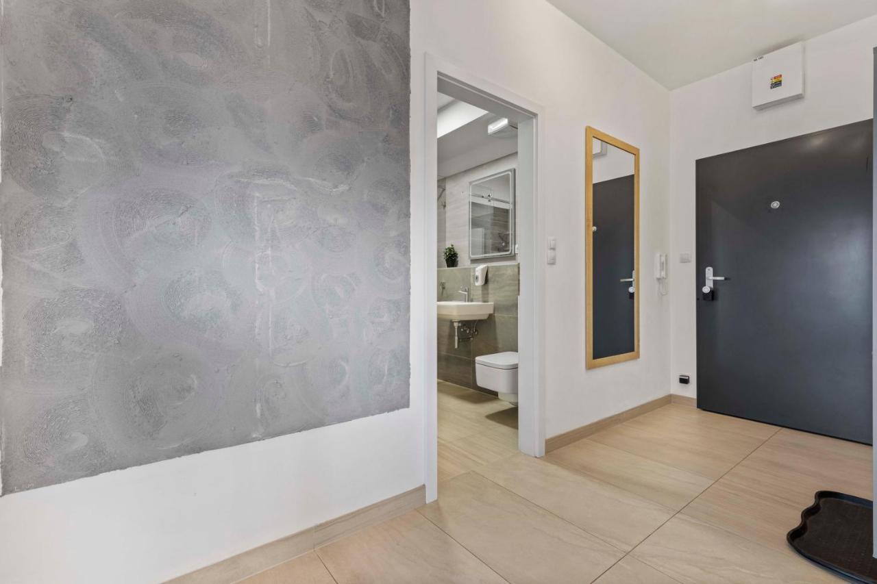 Lam Premiere - Ac - Awesome View In Bratislava Apartamento Exterior foto